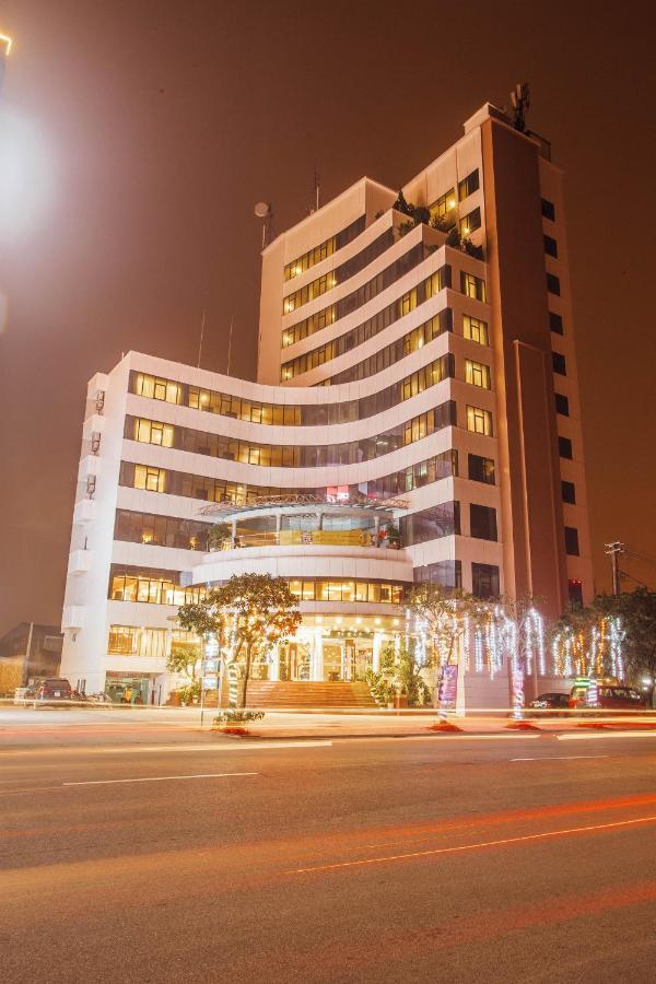 Muong Thanh Vinh Hotel Exterior foto